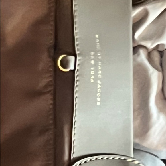 NEVER USED!!! Marc Jacobs Brown Bag with Gold Detail